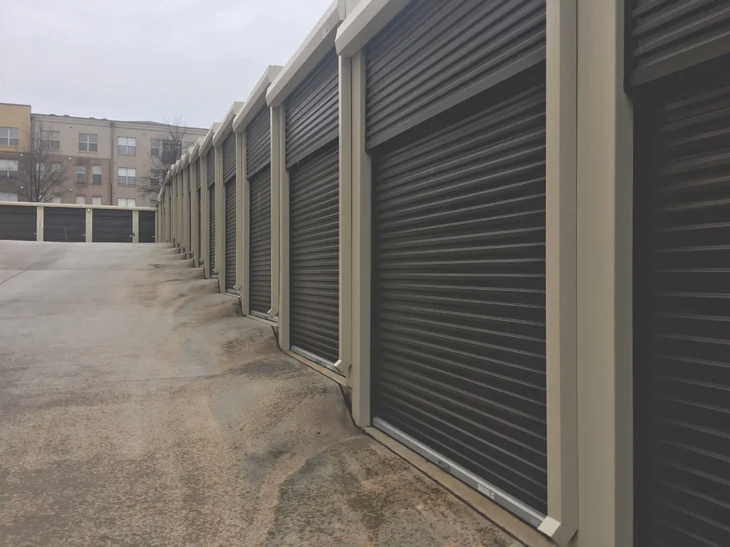 Self Storage Facility in Mumbai- Vault.rent